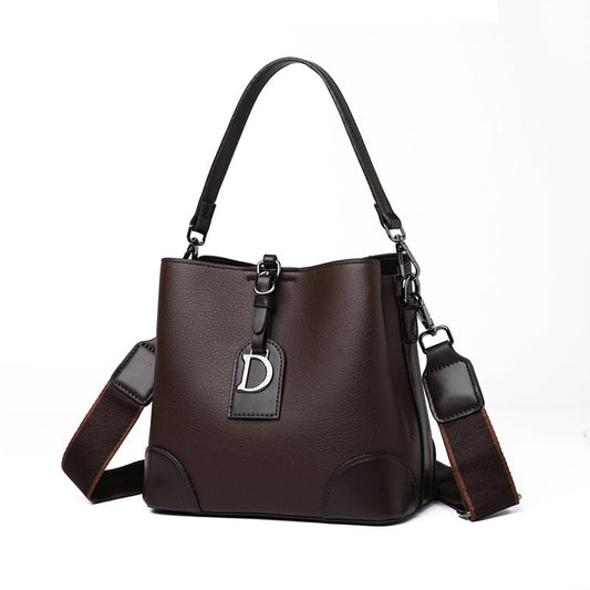 Contrast Shoulder Bag. - PryTheory